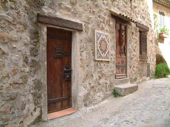 Portes anciennes
