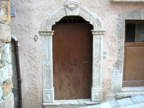 Une bien belle porte