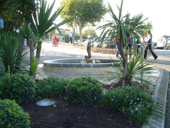 La fontaine de la place des patriotes
