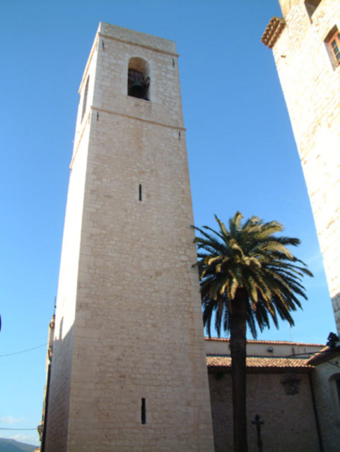 Le campanile de l'glise